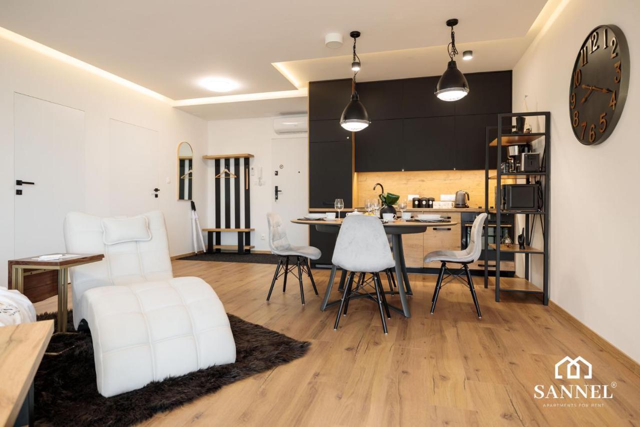 Apartament Prestige Z Dostepem Do Basenow,Strefy Saun,Jacuzzi - Pinea Apartments Pobierowo-Sannel Apartments For Rent Exterior photo